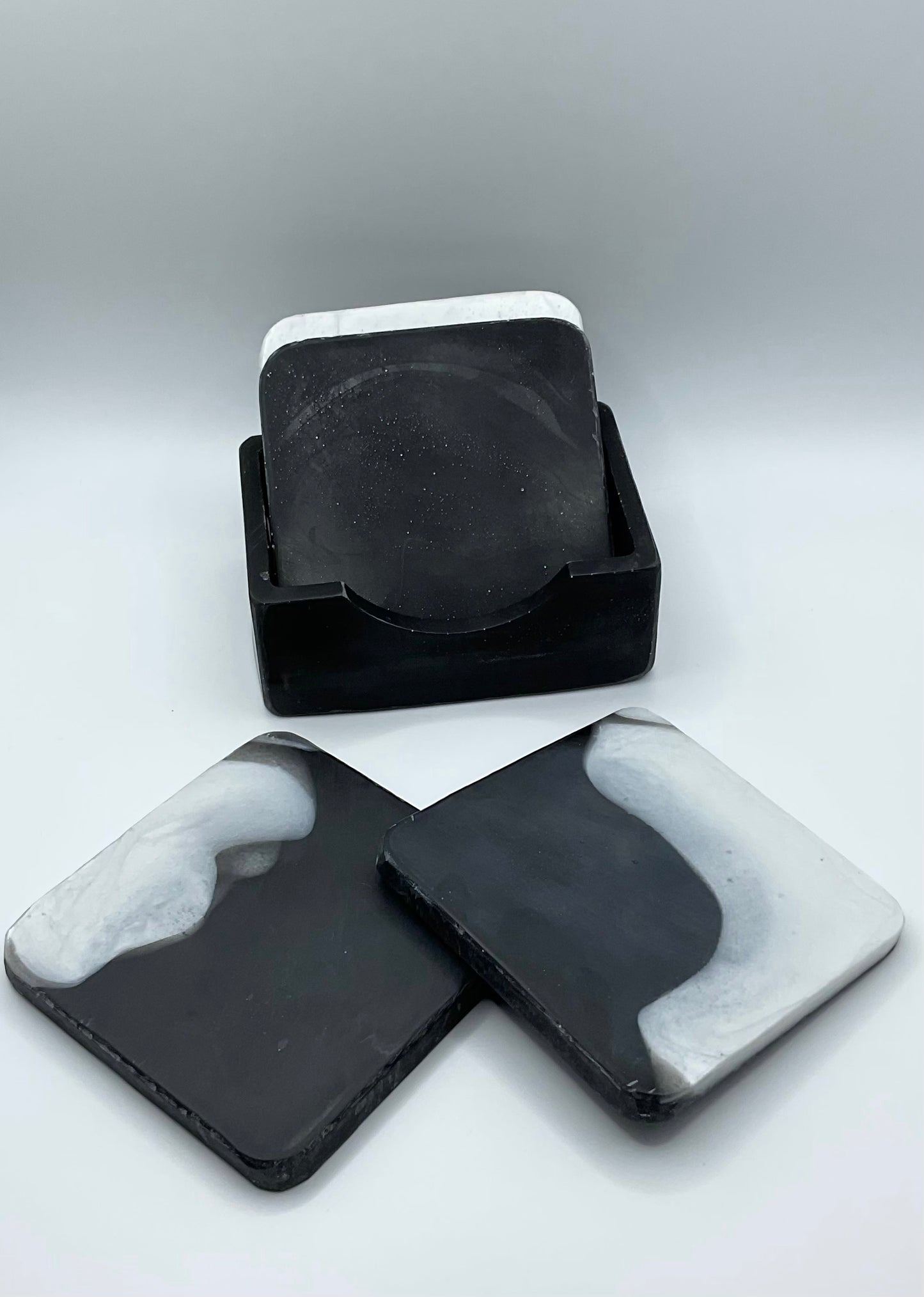 LE VINTAGE RESIN COASTERS