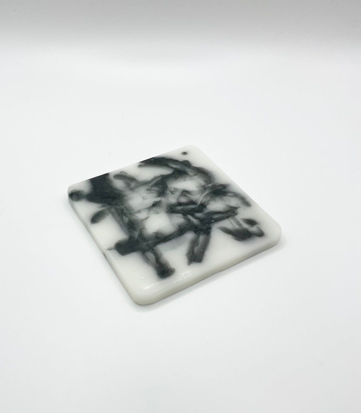 L'ABSTRAIT RESIN COASTERS