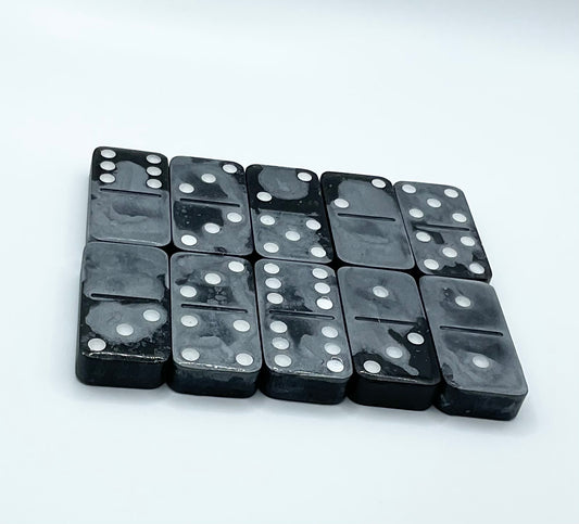 RESIN DOUBLE SIX DOMINO GAME