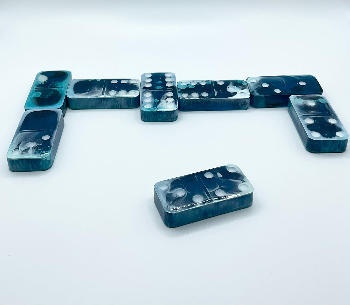 RESIN DOUBLE SIX DOMINO GAME